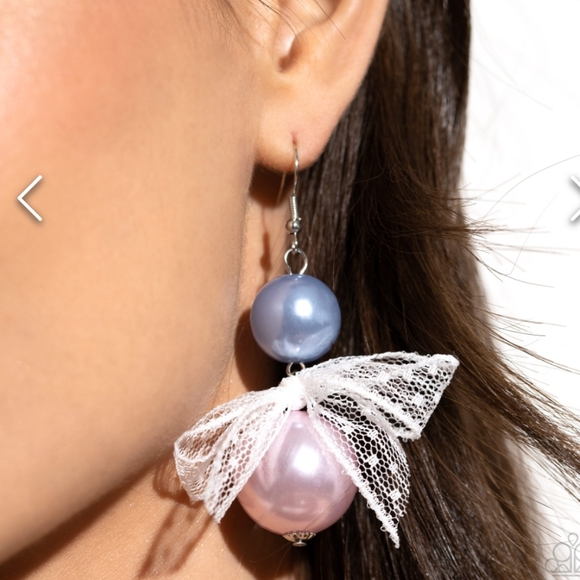 Elegance Ease Muli Earrings New Pearls - Picture 3 of 4